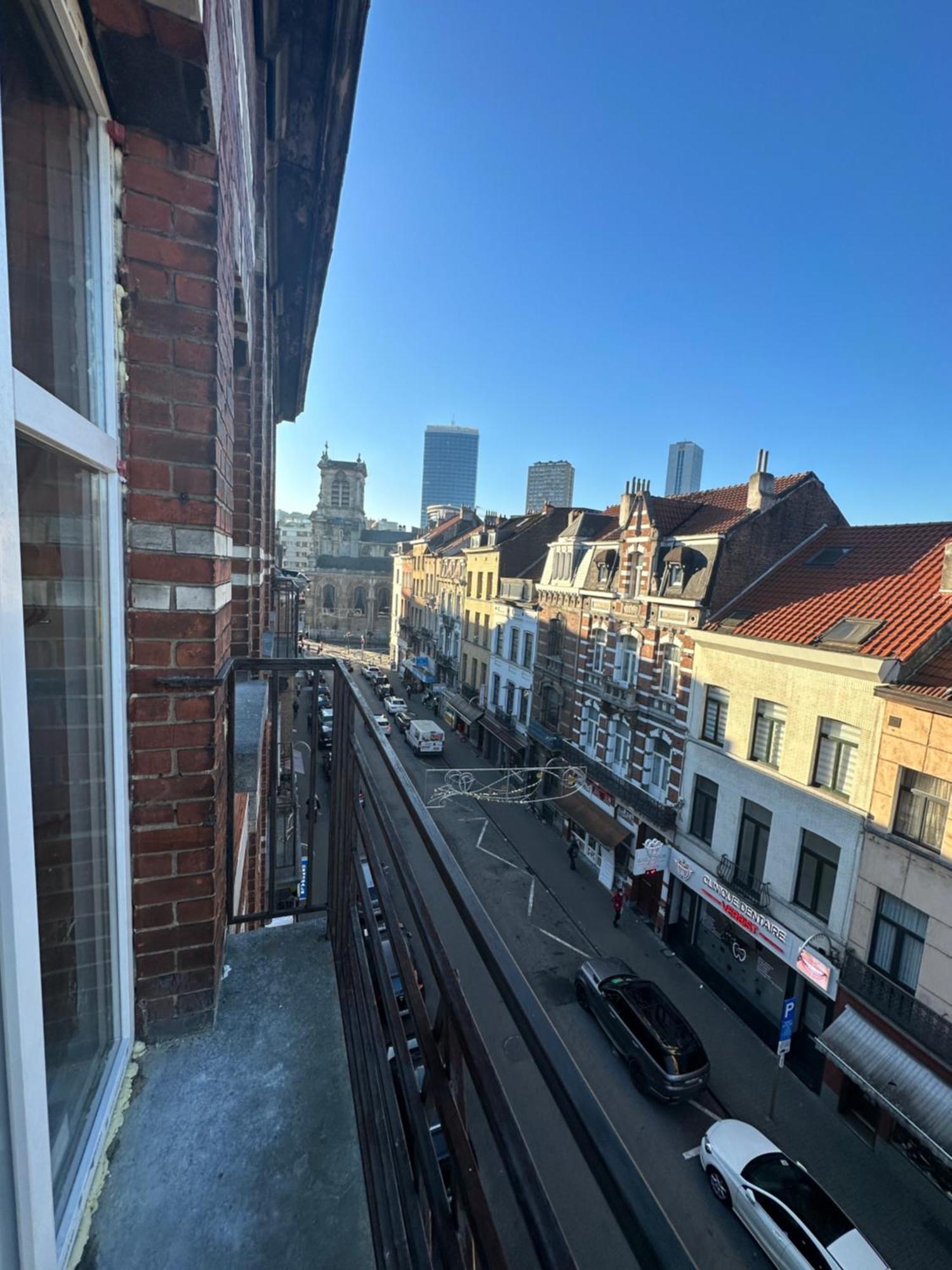 Immeuble Au Coeur De Bruxelles : Vivez L'Experience Unique De La Rue Verbist Kültér fotó